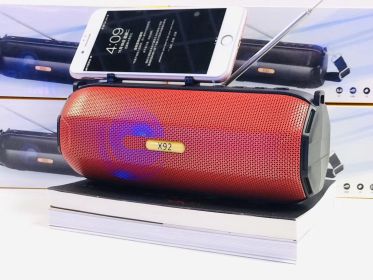 Bluetooth speaker outdoor (Color: Red)